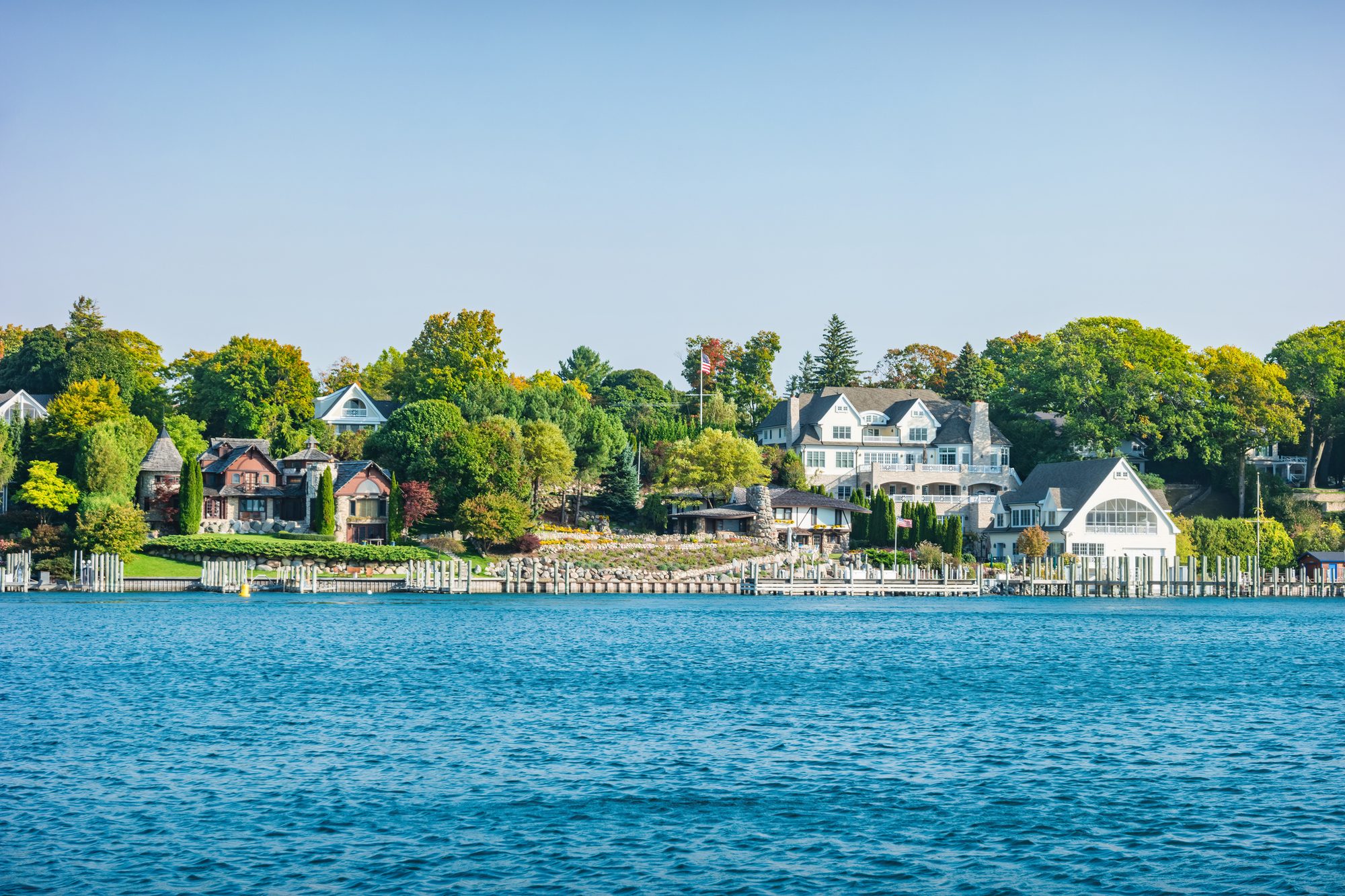 Lakefront luxury estates